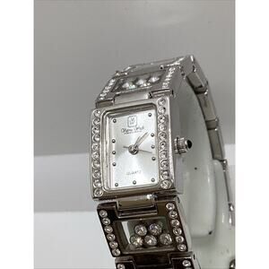 Victoria Wieck Watch Women Silver Tone Floating Crystal Band New Battery